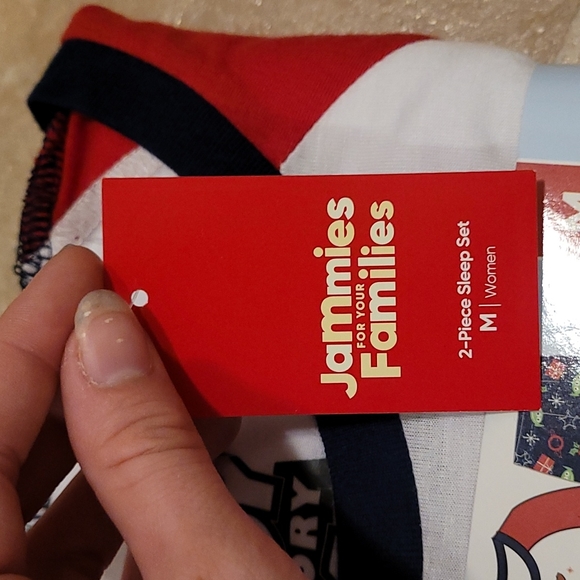 ♥️♥️ Women’s Toy Story Long-sleeve and Pants Pajamas (size M) NWT - Picture 2 of 6